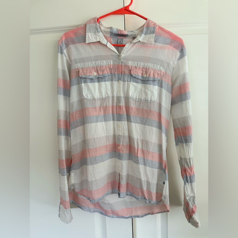 Toad&Co White Button-Down Shirt with Coral and Light Blue Stripes
